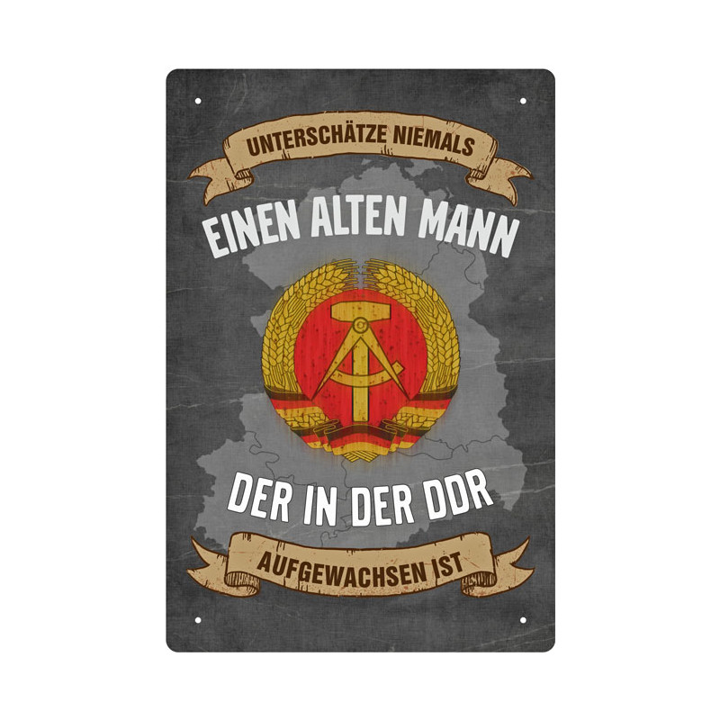 Blechschild unterschätze niemals einen alten Mann
